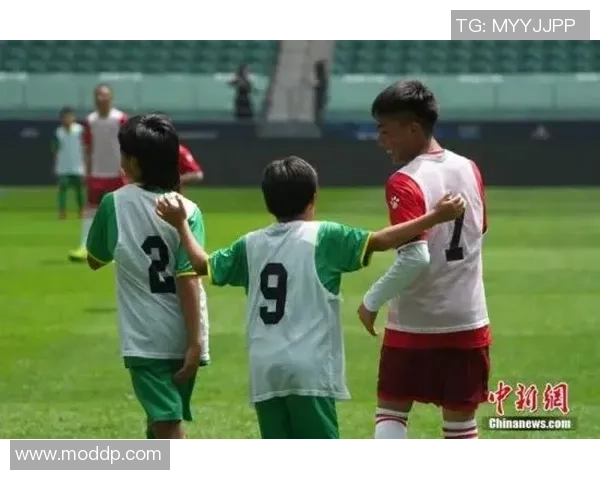 足球明星童化形象大揭秘可爱风格让你重新认识他们的童年梦